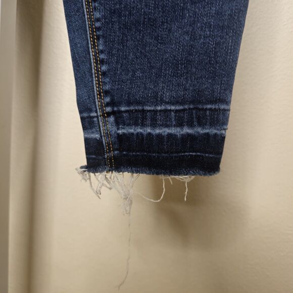 SPANX Women’s Size XS Distressed Skinny Jeans Stretch Medium Wash #20203r - Picture 5 of 12